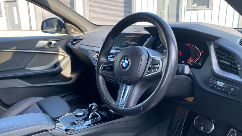 BMW 1 Series 120d M Sport 5dr Step Auto [Live Cockpit Pro] Diesel Hatchback